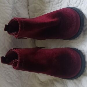 Gap burgundy velvet ankle boots